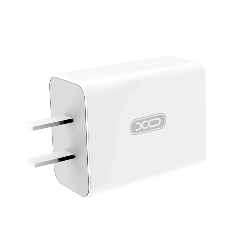 20 Watts EU Pd Power Charger with USB a for Mobile Phone