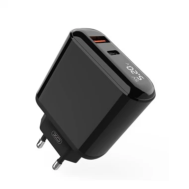 PD and QC3.0 18W Digital Display Fast EU Charger